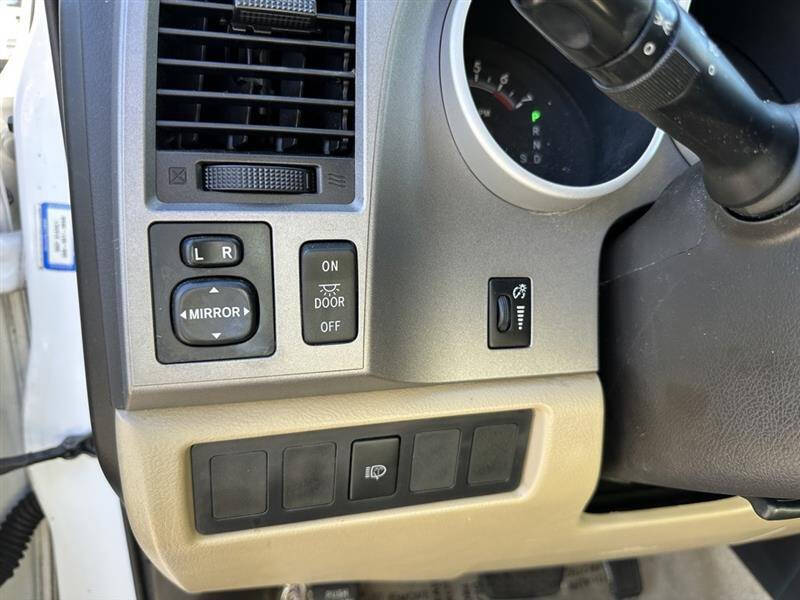 2010 Toyota Sequoia SR5