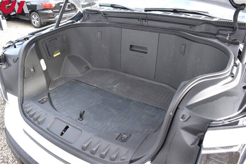 2024 Ford F-150 Lightning Pro