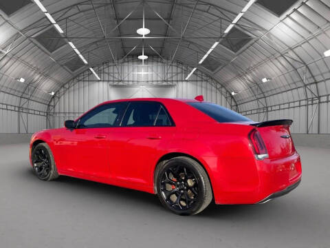 2017 Chrysler 300