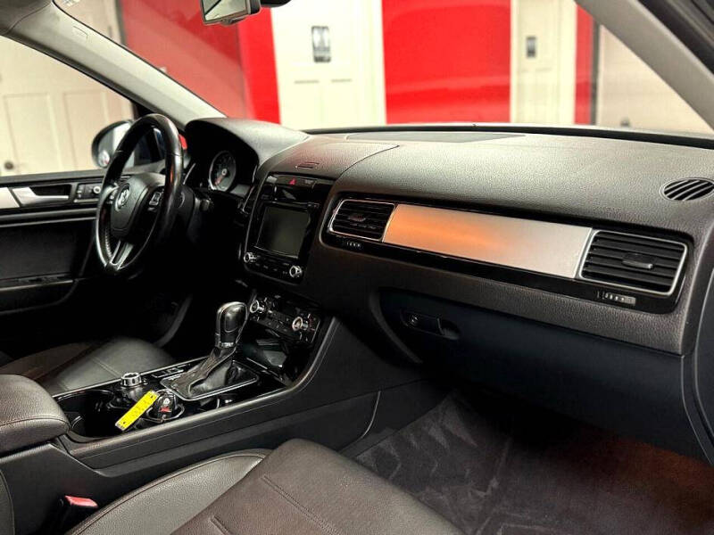 2014 Volkswagen Touareg