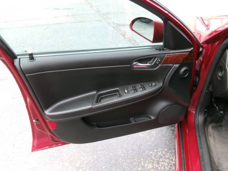 2011 Chevrolet Impala LT