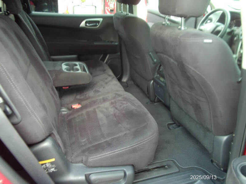 2015 Nissan Pathfinder S