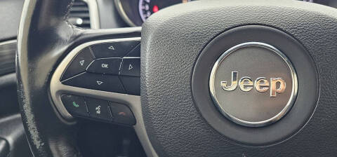 2019 Jeep Grand Cherokee Laredo E