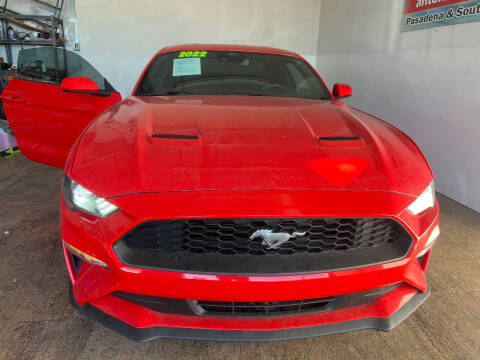 2022 Ford Mustang EcoBoost