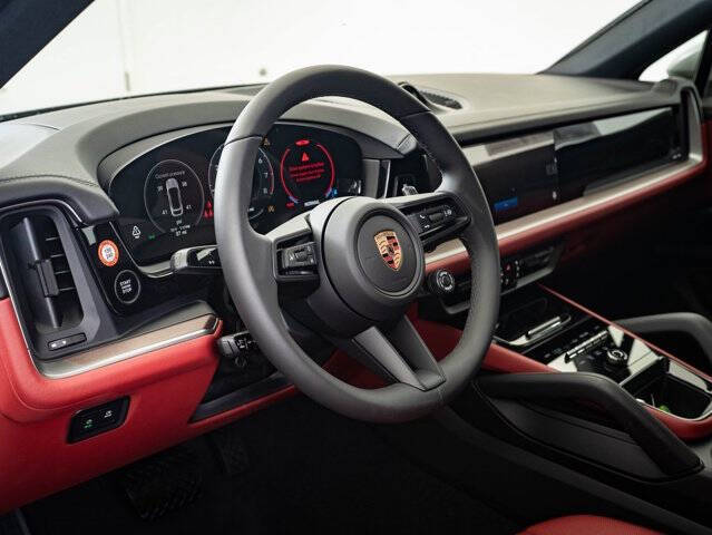 2025 Porsche Cayenne Coupe