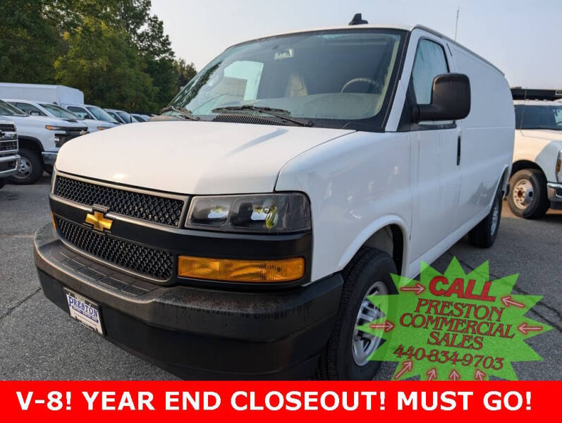 2025 Chevrolet Express 2500