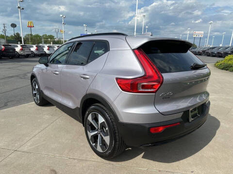 2026 Volvo XC40 B5 Plus