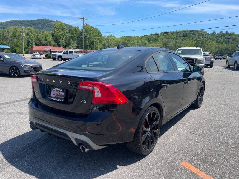 2017 Volvo S60 T5 Dynamic