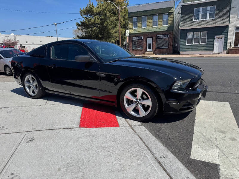2013 Ford Mustang V6