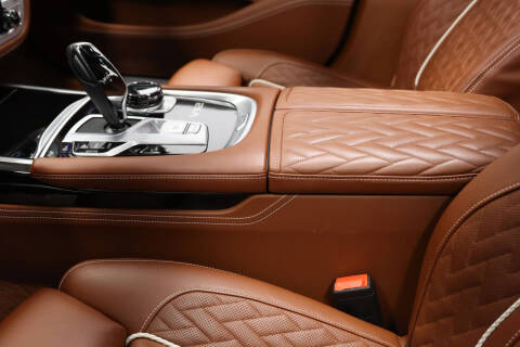 2022 BMW 7 Series M760i xDrive