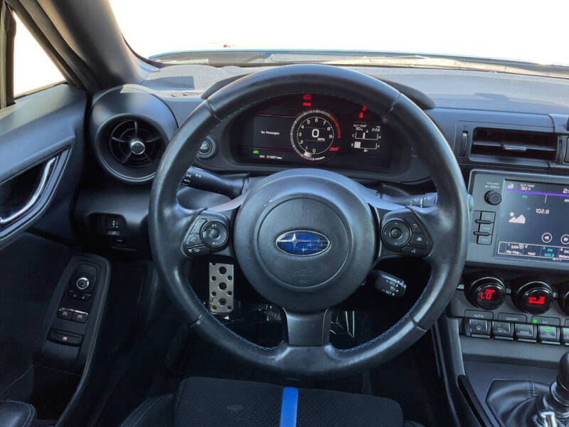 2024 Subaru BRZ tS