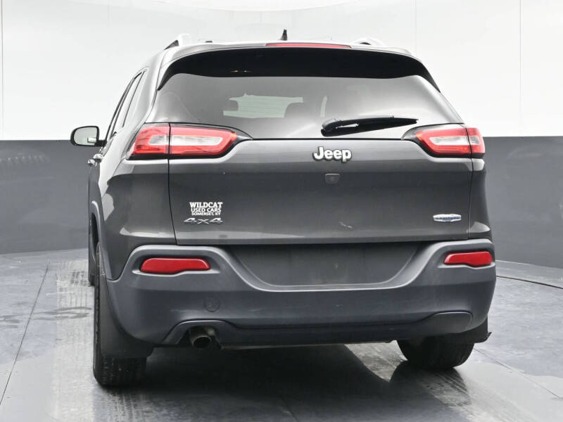 2016 Jeep Cherokee