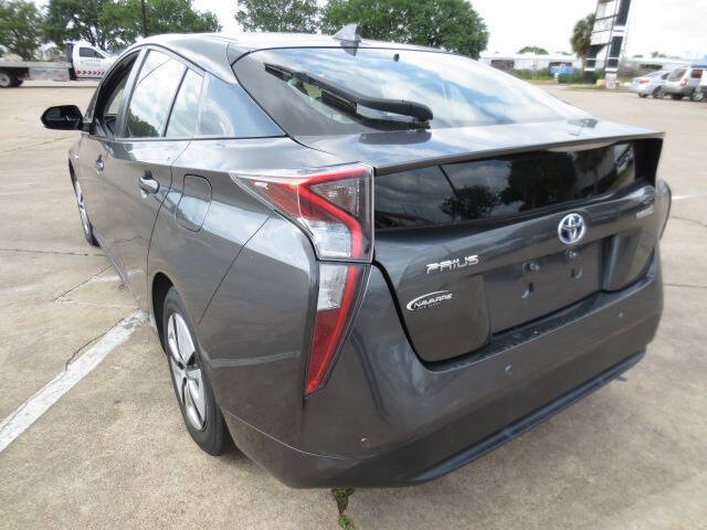 2017 Toyota Prius Two