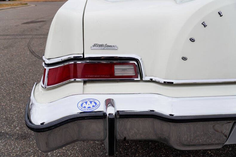 1976 Lincoln Continental