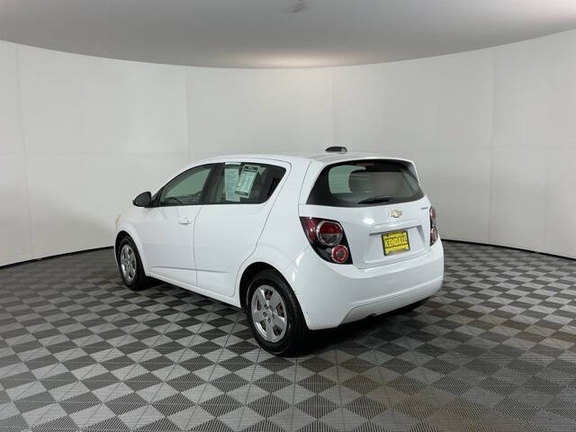 2015 Chevrolet Sonic LS Auto