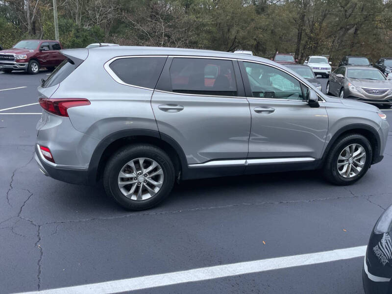 2020 Hyundai Santa Fe SE