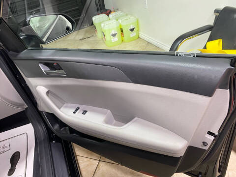 2019 Hyundai Sonata SE