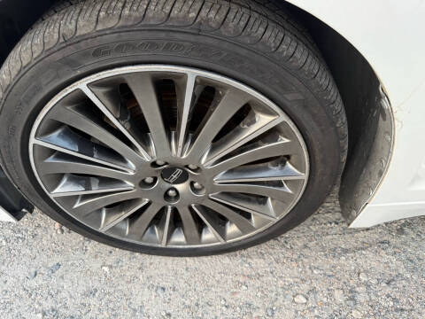 2014 Lincoln MKZ Hybrid