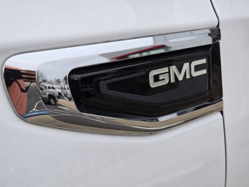 2021 GMC Yukon SLE