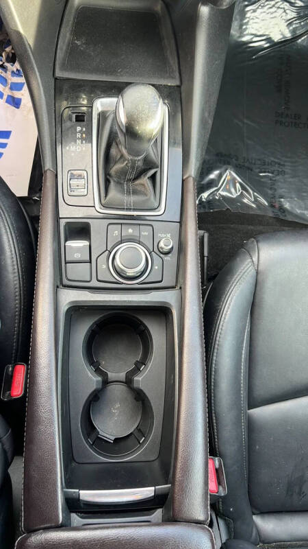 2018 Mazda MAZDA3 Touring