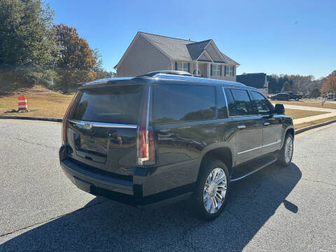 2017 Cadillac Escalade ESV Luxury