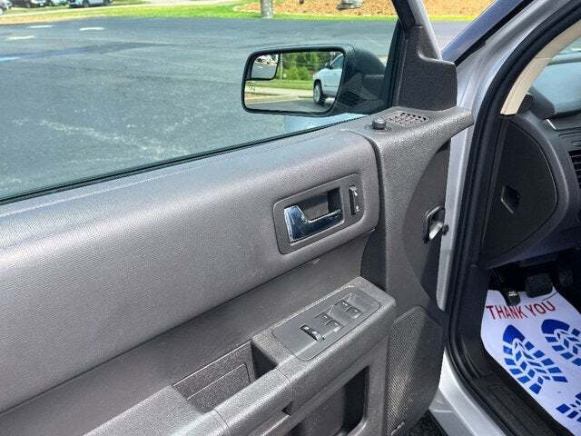 2019 Ford Flex 24