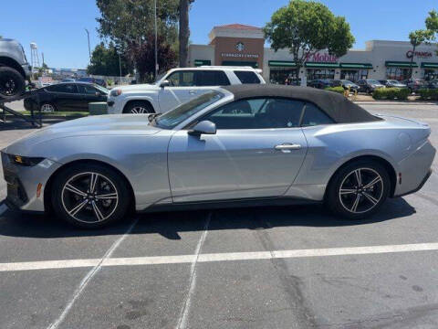 2025 Ford Mustang EcoBoost Premium
