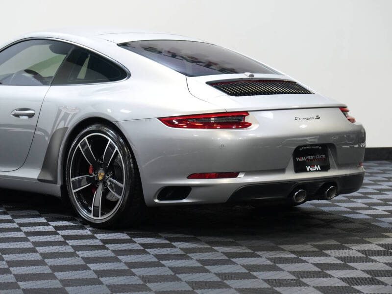 2017 Porsche 911