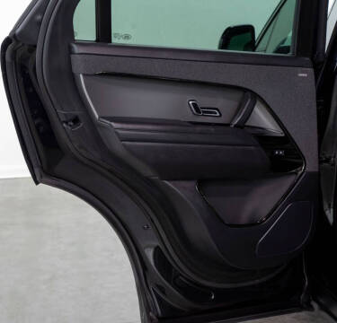 2025 Land Rover Range Rover Sport P360 SE