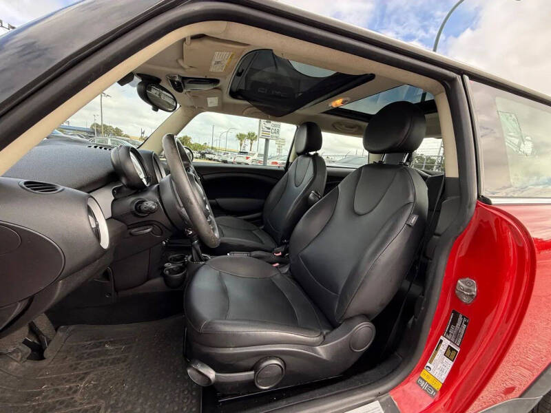 2013 MINI Hardtop Cooper