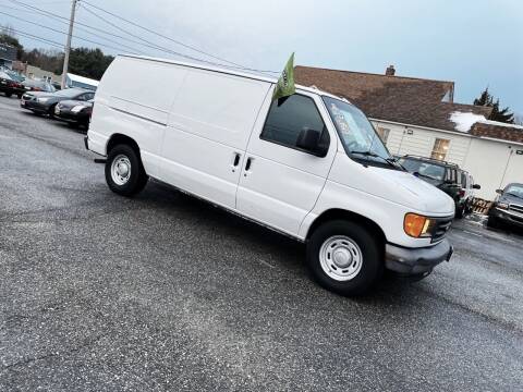 2006 Ford E-Series Cargo for sale at New Wave Auto of Vineland in Vineland NJ