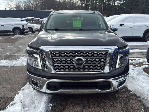 2019 Nissan Titan for sale at Auto Center of Columbus in Columbus OH
