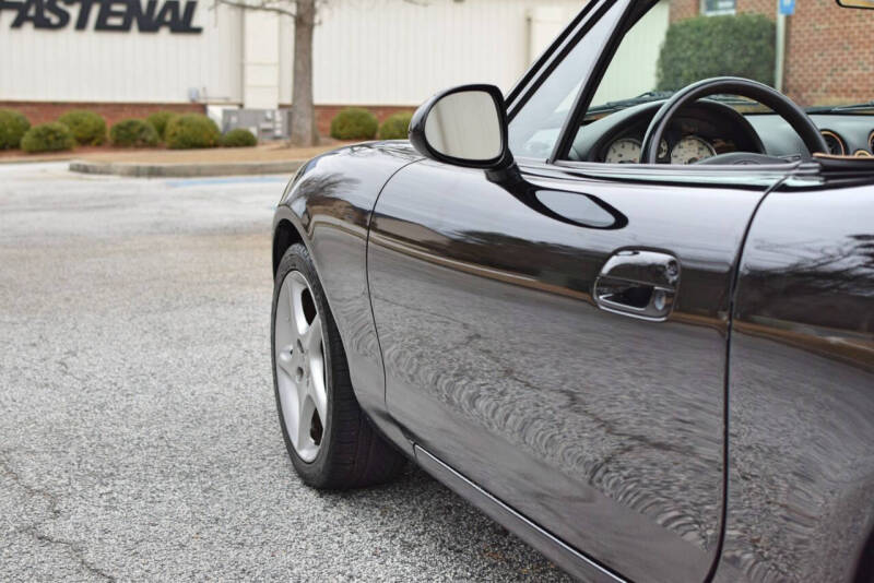 2001 Mazda MX-5 Miata LS