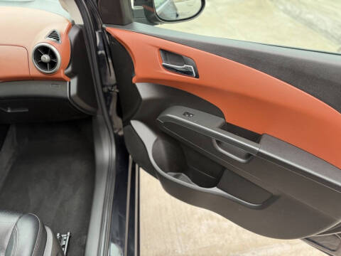 2013 Chevrolet Sonic LTZ Auto