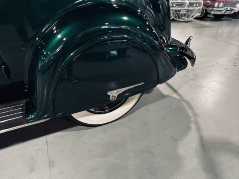 1937 Chrysler Airflow