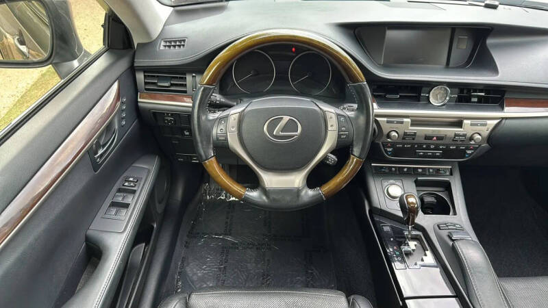 2013 Lexus ES 350