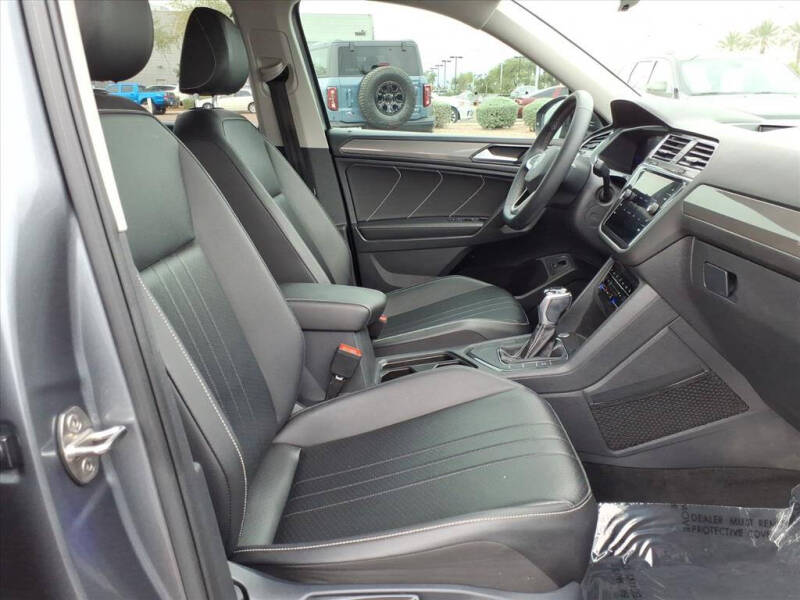 2022 Volkswagen Tiguan SE