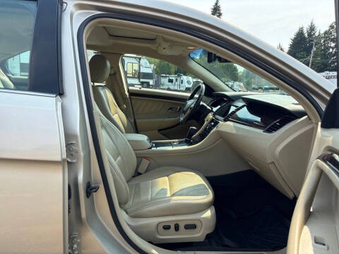 2018 Ford Taurus Limited