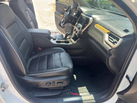 2019 GMC Acadia Denali