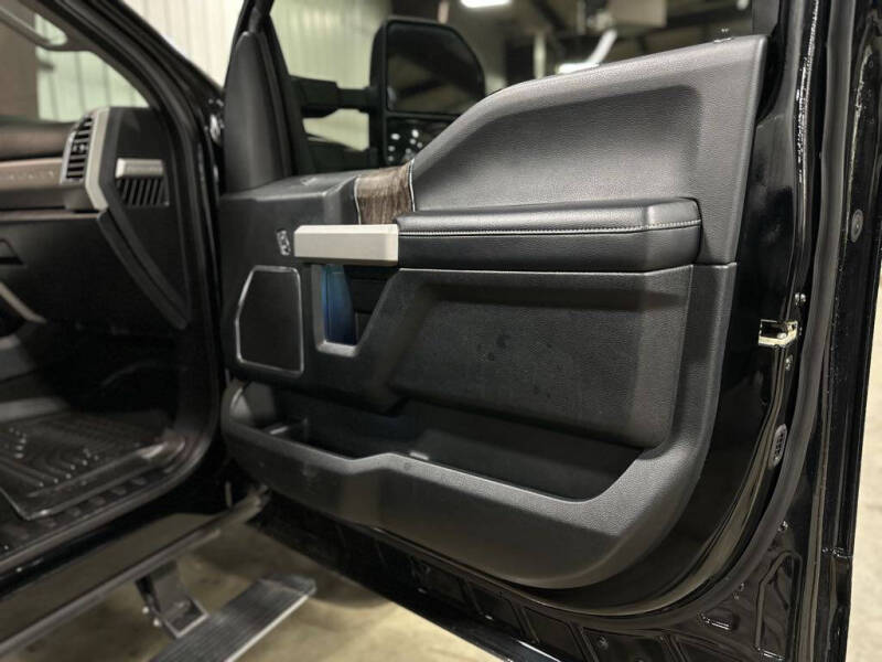 2017 Ford F-250 Super Duty Lariat