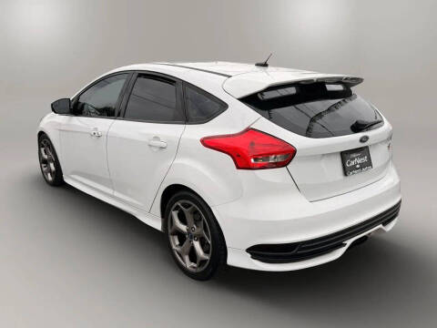 2017 Ford Focus ST