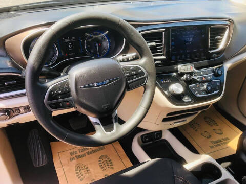 2017 Chrysler Pacifica Touring