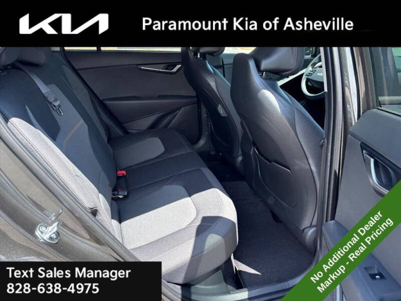2026 Kia Niro LX