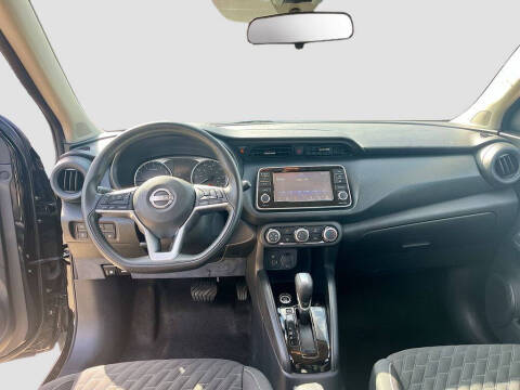 2022 Nissan Kicks S