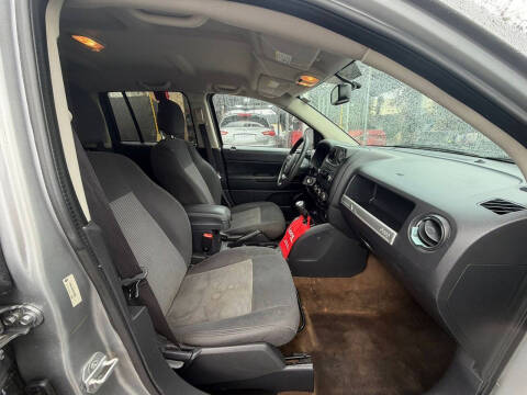 2016 Jeep Compass Sport