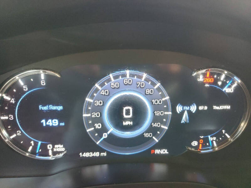 2017 Cadillac Escalade Standard