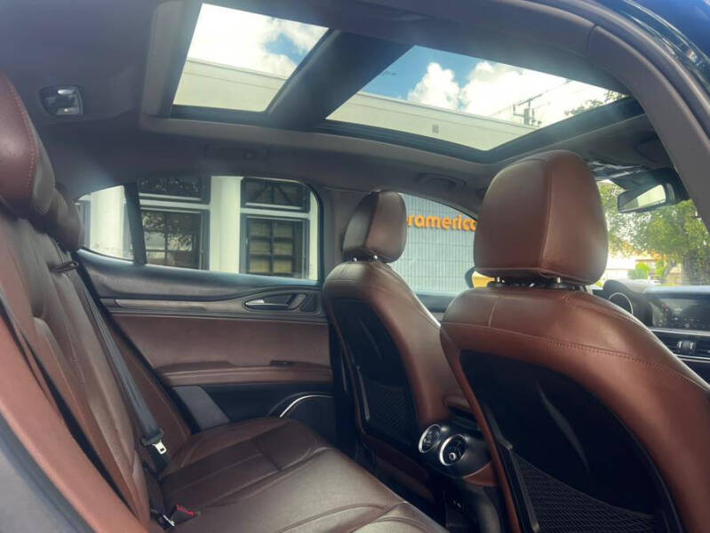 2021 Alfa Romeo Stelvio Ti