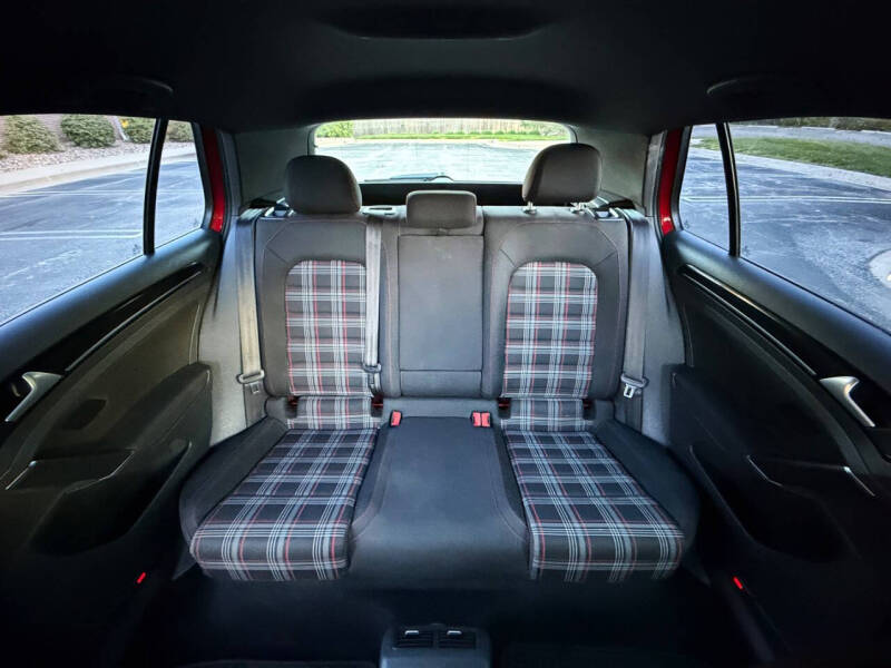 2015 Volkswagen Golf GTI S
