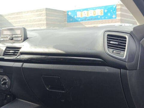 2014 Mazda MAZDA3 i SV