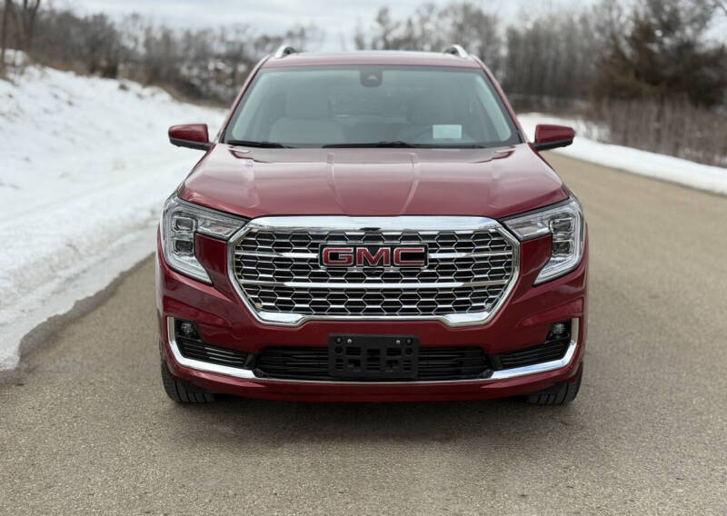 2023 GMC Terrain Denali